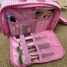 Checkered Toiletry Bag,Large Capacity Water-Proof Plaid Cosmetic Bag,Women Multi-Partitions Makeup Bag,Dust-Proof Wide-Open Puffy Organizers For Travel Accessories , Portable Travel Bag With Strap For Putting On Suitcase - 條紋-亮粉紅色 - 查看 3
