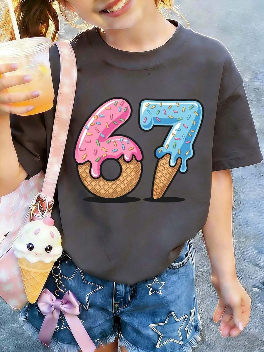 T-shirt imprimé graphique de crème glacée pour adolescentes, convient pour les sports de plein air des filles, le port casual quotidien, le style de rue, le style campus, un Top polyvalent pour les filles au printemps/été - Gris foncé - Voir 1