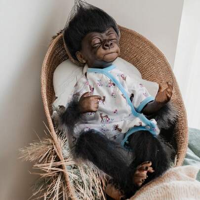 16 Inch Lifelike Vinyl Handmade Closed Eyes Reborn Monkey Doll, Cloth Body Realistic Doll, Rooted Hair, Companion Collectible Toy, Birthday Christmas Gift (Random Pacifier Bottle Diaper Included)