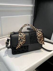 Elegant, Fashionable, Exquisite And Compact Women's Handbag Or Crossbody Bag, 2026 New Model, Versatile And Modern Style Accessory. - Black - View 2