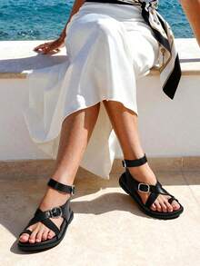 Womens Strappy Sandals Flat Thong Comfortable Footbed PLatform Summer Fashion Vocation Shoes - 黑色 - 查看 7