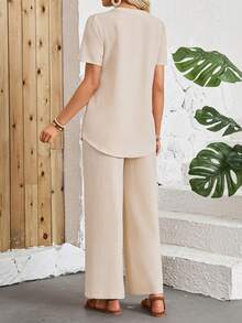 Conjunto feminino Vuslat de verão casual com blusa de manga curta e calça folgada, ideal para o dia a dia, passeios, atividades ao ar livre, momentos de lazer e férias. Perfeito para o trabalho, férias e outras ocasiões. - Damasco - Ver 5