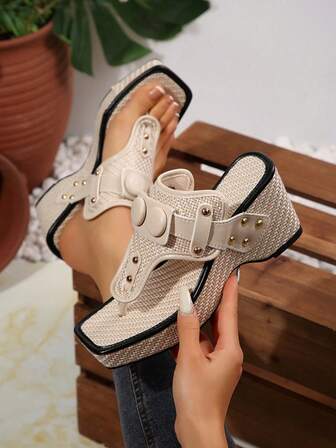 Summer New Bohemian Style Women's Platform Wedge Sandals, Retro Hemp Rope Sole Ladies Thong Punk Rivet Inlaid Square Toe Beach Sandals