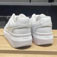 Nike Giày thể thao nữ đế cao dáng ôm Court Vision Alta Air Force Casual Sneakers - trắng - Xem 2
