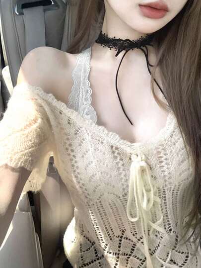 New Lightweight Crochet Lace Short Sleeve Slim Fit Crop Top For Women, Spring/Summer