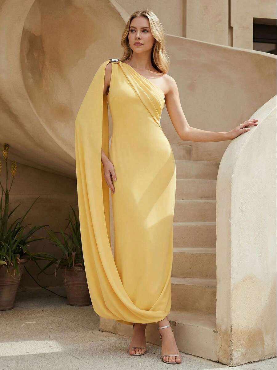 EVERPRETTY 优雅不对称领口无袖侧开衩正式晚礼服 - 黃色 - 查看 1