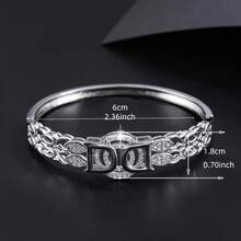 1pc Vintage Hollow Classic Bracelet, Micro-Inlaid Zirconia, Luxury Elegant Accessory Suitable For Daily Wear, Commuting And Banquet - Bracelet - View 5