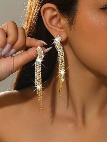 Luxury Silver Crystal Wave Dangle Earrings, Long Twisted Line Crystal Earrings Suitable For Bridesmaids And Wedding Guests, Ideal Choice For Formal Occasions