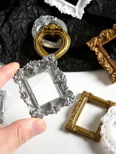 1/5pcs Baroque Resin Photo Frame; Vintage Mini Frame; Dollhouse Decor; Christmas Doll Display; Jewelry Shop Accessory; Miniature Ornament; Resin Craft; Holiday Gift