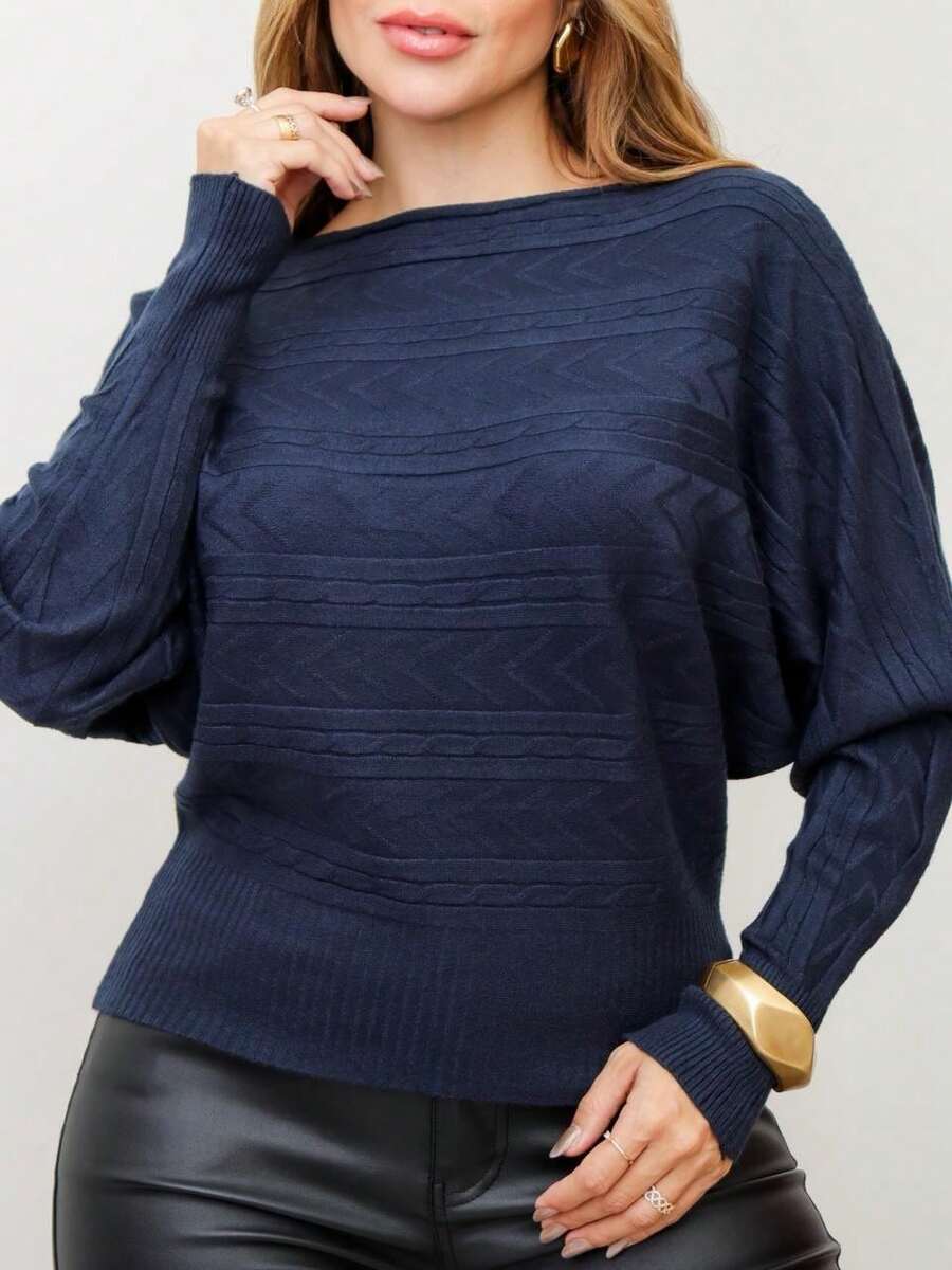 Women's Batwing Blouse In Textured Modal – Elegance And Comfort For Everyday Wear - Navy Blue - View 1