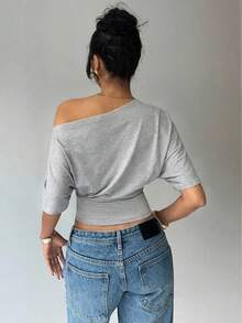 女士不对称针织休闲优雅露肩T恤，适合春夏度假穿着 - 灰色 - 查看 2