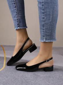 黑色漆皮方头露跟鞋，低跟，百搭款式，适合通勤、约会、日常穿着。耐用漆皮，柔软鞋底，透气不伤脚。 - 黑色 - 查看 3