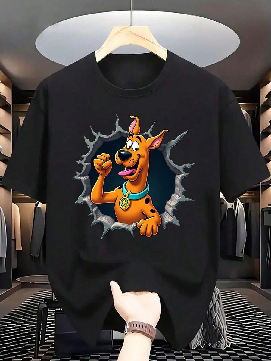 Warner Bros ¡Camisetas de Scooby que combinan comodidad informal con un toque divertido y adorable! Este mono para hombre es perfecto para actividades al aire libre, apto para todas las estaciones y una opción ideal para el día a día. - Negro - Ver 1