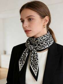 1 pieza Pañuelo triangular con estampado de leopardo minimalista y elegante, adecuado para uso diario, oficina y vacaciones - Blanco - Ver 1