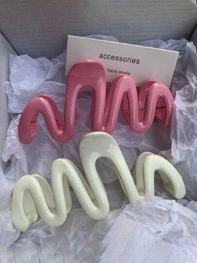 2个极简波浪形发夹爪夹冬季发饰