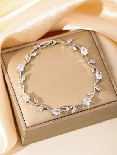 Blumen Reben Rose Armband, mit funkelnden Zirkonia besetzt, luxuriöses Rose Reben Armband Schmuck, limitierte Auflage für Valentinstag, elegantes Rosenast Armband mit zarten Blättern und glänzenden Edelsteinen, symbolisiert ewige Liebe, einzigartiges Design Geschenkidee