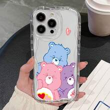 Ositos Cariñositos: tres adorables amigos con corazones. Esta elegante funda es compatible con los modelos  17, 16, 15, 14 Pro Max, 13, 12, 11, XR y XS Plus. Fabricada en silicona TPU, ofrece protección contra golpes y caídas, además de una sensación superior. Es el regalo ideal para familiares, amigos y seres queridos, y la opción perfecta para Año Nuevo. - transparente - Ver 4