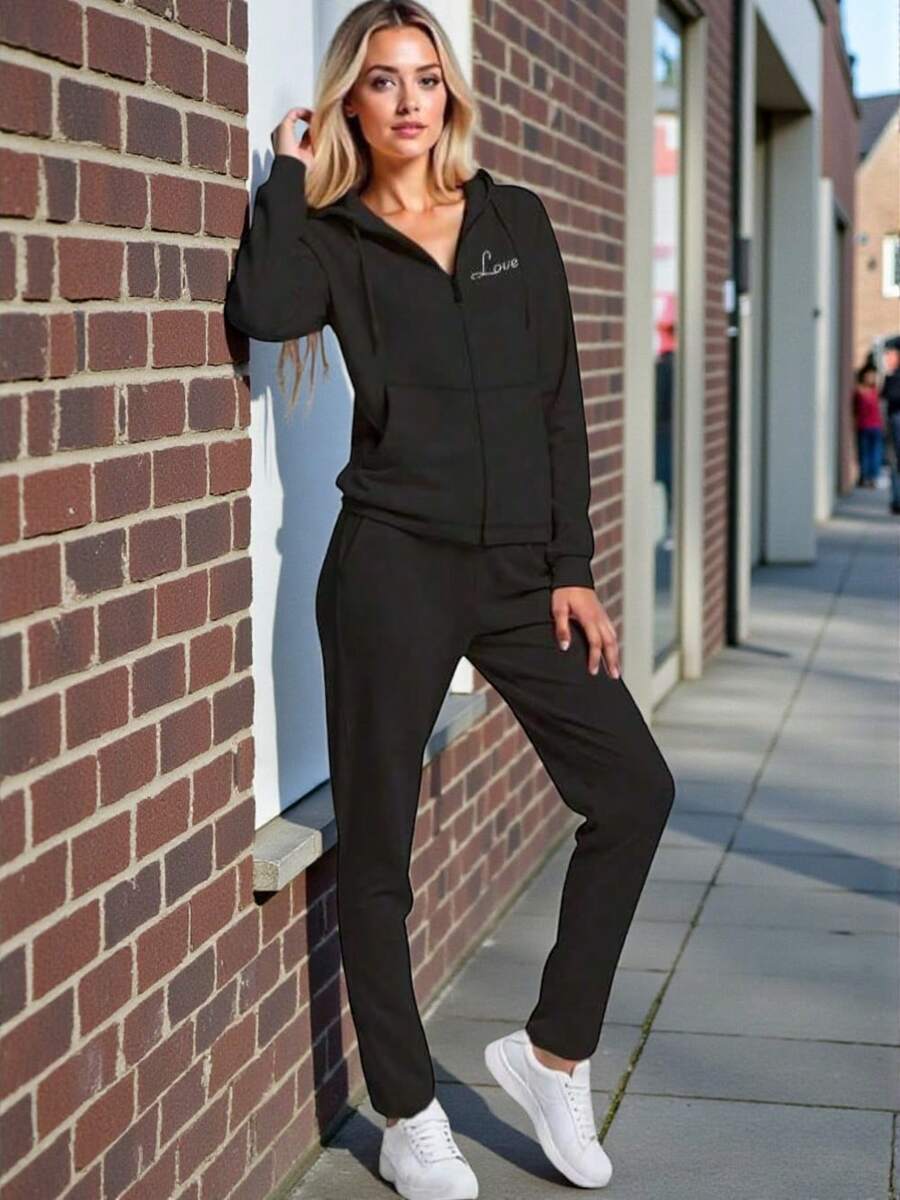 CONJUNTO CASUAL TELA LIGERA PARA DAMA CON SUDADERA BORDADA CON CAPUCHA Y PANTALON RECTO - Negro - Ver 1