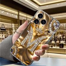 Luxurious Crown Diamond M Letter Gold Pattern Transparent Soft Case For IPhone 17 Air/16 15 14 13 12 Pro Max/17 16 15 14 Plus 11 X/Xsmax, Suitable For Samsung S21 S22 S23 S24 S25 Ultra/Edge/Plus/+ A10 A12 A13 A14 A15 A23 A25 A35 A53 A54 A55 A73 Note 10/20, Shock-Absorbing And Anti-Drop Full Protection Case - 透明的 - 查看 5