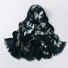 Colección soñadora Nuevo hijab modesto con textura natural arrugada, pañuelo estampado con efecto tie-dye, pañuelo musulmán transpirable - Multicolor - Ver 15