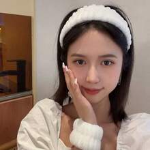 Wrist Bands For Washing Face Absorbent Soft Headband Set For Women - A - View 3