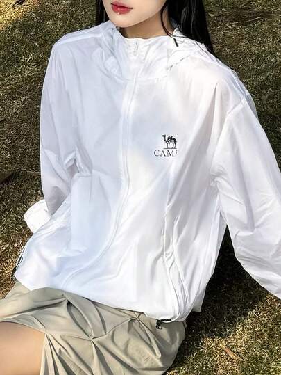 CAMEL CROWN Áo khoác nữ ngoài trời nhẹ, chống tia UV, chống thấm nước, thoáng khí, thấm hút mồ hôi. Thích hợp cho mùa xuân và mùa hè. Thiết kế unisex.