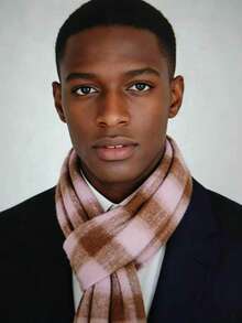 Long Plaid Polyester Scarf, Faux Cashmere Texture, Black & White Checkered Scarf: The Finishing Touch For Suit Outfits, Warm Wooly Plaid Scarf Unlocks Gentlemanly Winter Elegance - Pink Checkered - View 2