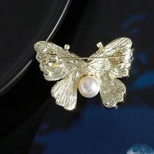 Exquisite funkelnde Kleeblatt-Brosche, hochwertige grüne elegante Anstecknadel, neues Modeaccessoire - Schmetterling - Übersicht 2