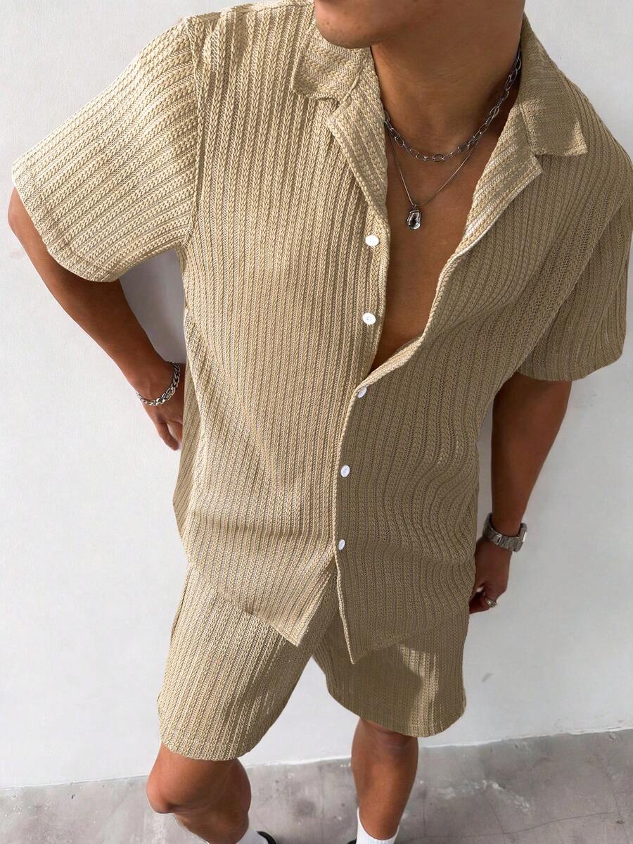 2 Stücke Herren Casual Sommer Set, gestrickte Jacquard gestreifte Kurzarm Strickjacke mit Kubakragen kombiniert mit Shorts mit elastischem Bund und Kordelzug, leichter atmungsaktiver khakifarbener Anzug, passendes Paar-Outfit, geeignet für Wochenendtermine, Strandurlaub und Kreuzfahrtpartys, tolles Geschenk für Freund, Ehemann und Muttertag - Kamelfarben - Übersicht 1
