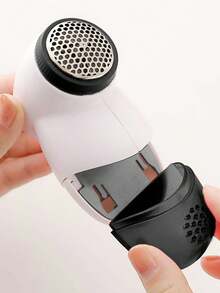 电动除毛器和毛发去除器，快速去除衣物上的绒毛而不损伤织物，电池供电式毛发去除工具，织物绒毛和毛球剃毛器（不含电池） - 多色的 - 查看 10