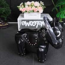 2026 New Luxury Minimalist Women's Handbag A Crossbody Bag Blending Sweetness With Avant-Garde Flair A Uniquely Crafted Foal-Shaped Shoulder Bag Niche Design, Absolutely One-Of-A-Kind! Punk Studded Foal Plush Bag Essential Dark-Style Streetwear Women's Handbag - 黑色 - 查看 7
