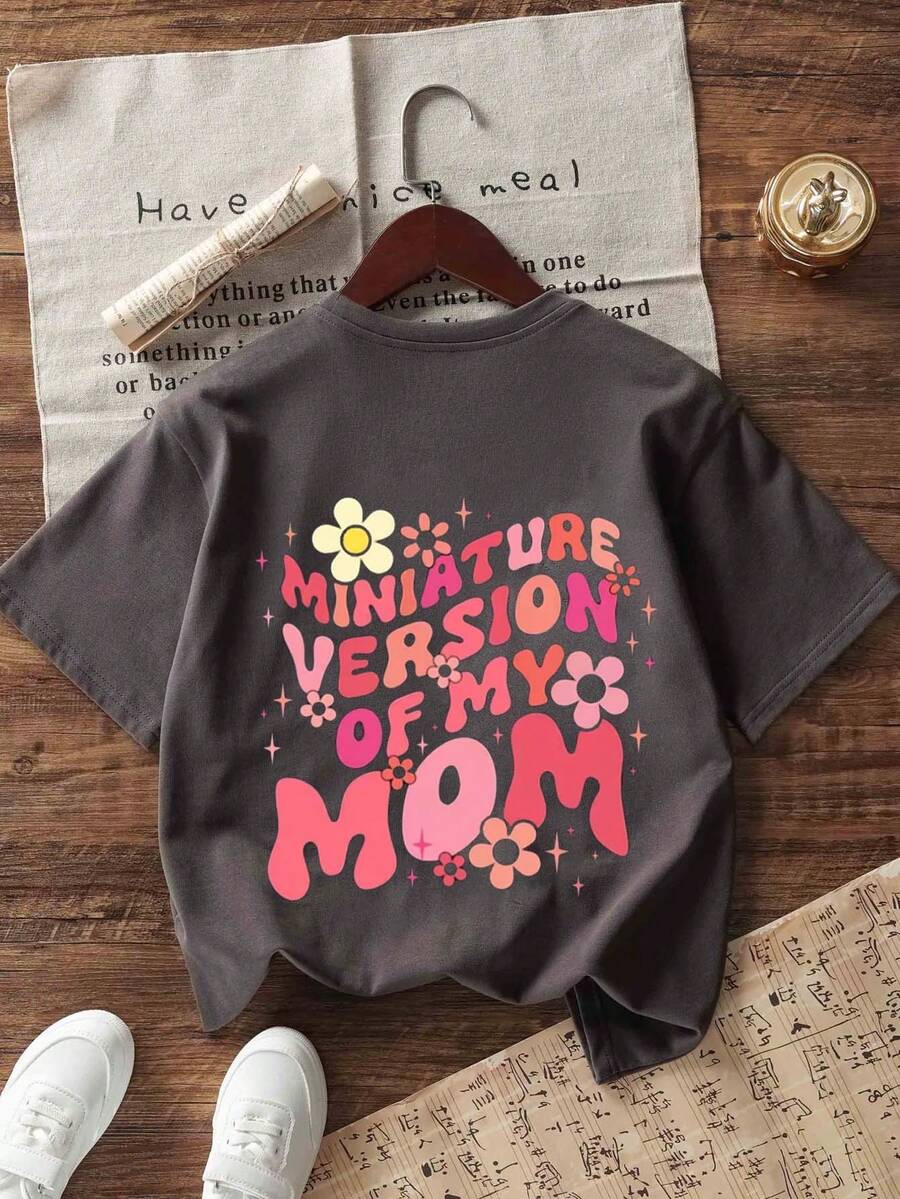 Young Girl Casual Funny Print Round Neck Short Sleeve T-Shirt, Summer Top - Dark Grey - View 1