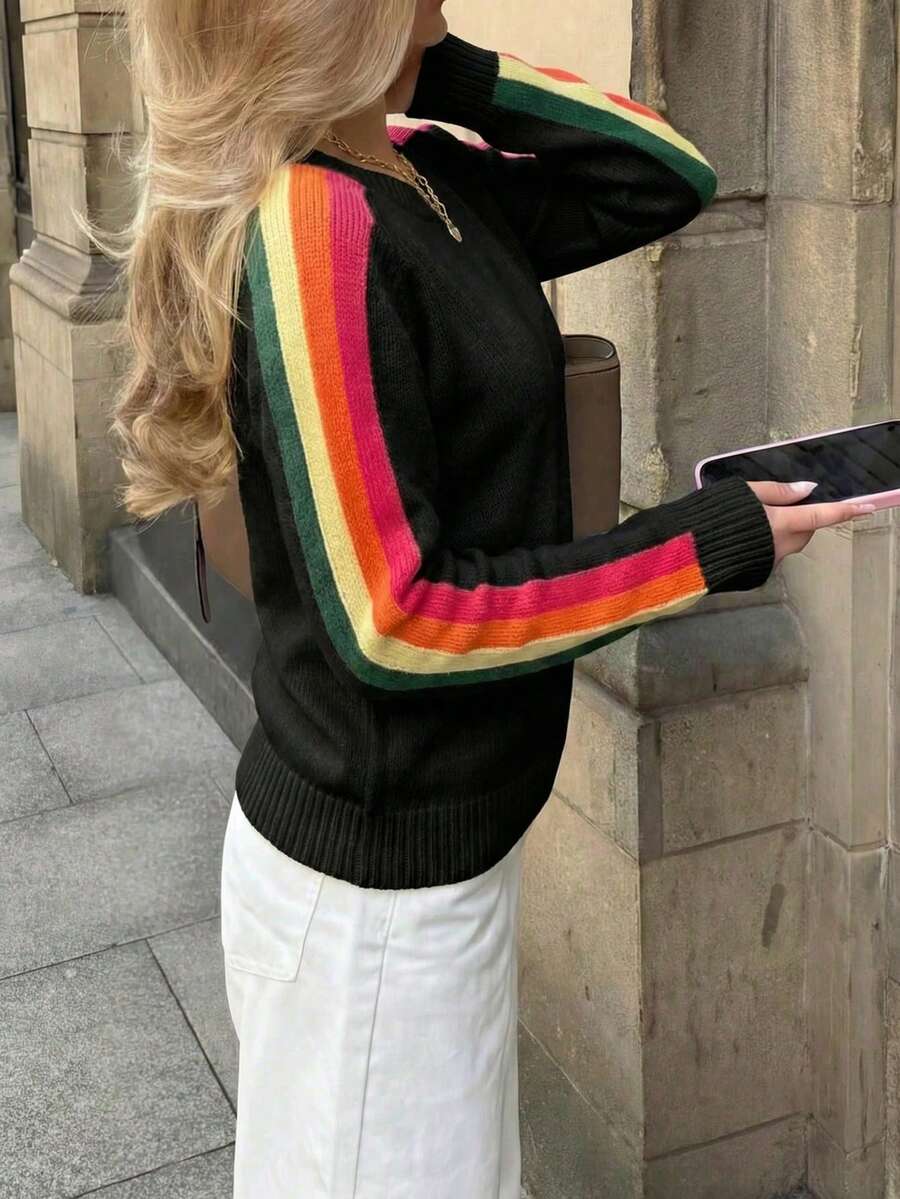 女士彩色彩虹条纹休闲圆领长袖毛衣，秋冬季黑色
