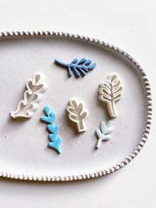 叶子和树枝造型的聚合物粘土切割器，白色植物形状，DIY耳环、波西米亚风首饰、春季礼物等工艺工具 - 白色 - 查看 5