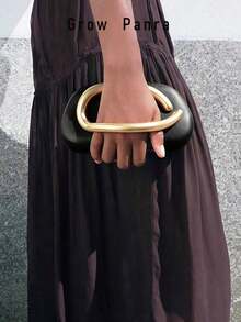 Black PU Leather Clutch-Ideal For Valentine's Day,Vintage Metal Decor Clutch Box Burgundy New Bride Wedding Bridal Party Evening Bag,Classic Round Box Handheld Evening Clutch Bag Clutch Box-Shaped Bag,Women's Chain Shoulder Crossbody Bag,Mini Vintage Metal Handle & Chain Shoulder Strap,Comfortable&Fashionable, Stylish Handbag, Personalized Gift Choice,2026 Must-Have Accessory,Distinctive Style Suitable For Various Occasions, Affordable Price With Luxurious Feel,Party Bag,Perfect Match For Holiday Party Dresses,Evening Gowns And Sequin Dresses,Suitable For Parties,Galas,Formal Events, New Year Essential,Prom Accessories,Elegant Prom Bag,Perfectly Matching With Bridal Party,Best Choice Elegant Bag For Bridal Shower,Gifts For Women Women's Fall Clothing Winter Clothing Gift Fall Autumn Velvet Furry Party Fuzzy Plush Festival Knitted Winter Women's Crossbody New Year Snow Warm Thermal Black Purse Purses And Bags Women Makeup Bag Bags For Women Clutch Purse For Women Wallet Beach Bag - 黑色 - 查看 2