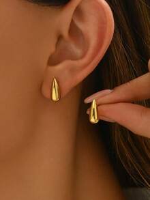 1 paire de boucles d'oreilles à tige en acier inoxydable à la mode avec gouttes d'eau en forme de poivron lisse. Minimaliste et polyvalent pour les femmes, convient pour les vacances et les fêtes - Boucles d'oreilles - Voir 6