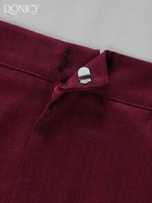 DONICY 酒红色女士经典时尚短裤，带腰带环和纽扣装饰，休闲正式修身短裤 - 酒紅色 - 查看 3