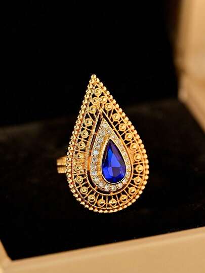 1枚复古奢华水滴形立方氧化锆宽面女士戒指，镀金镂空指环，完美适用于派对、宴会、婚礼、节日装饰，设计精致优雅，高贵珠宝礼品