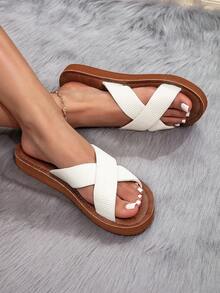 Sandalias blancas cruzadas elegantes, dulces y sencillas, adecuadas para la playa, citas, fiestas en la playa y picnics de primavera; elegantes, románticas, intelectuales y generosas zapatillas de mujer ligeras, transpirables y cómodas para usar en interiores, en el hogar o en resorts de playa - Beis - Ver 3
