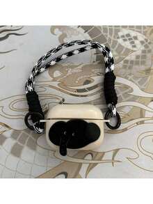 Llavero, cordón para el cuello con diseño plano 2D de elefante creativo, funda protectora compatible con auriculares Bluetooth de Apple, anti-arañazos y protección contra caídas - blanco antiguo - Ver 3