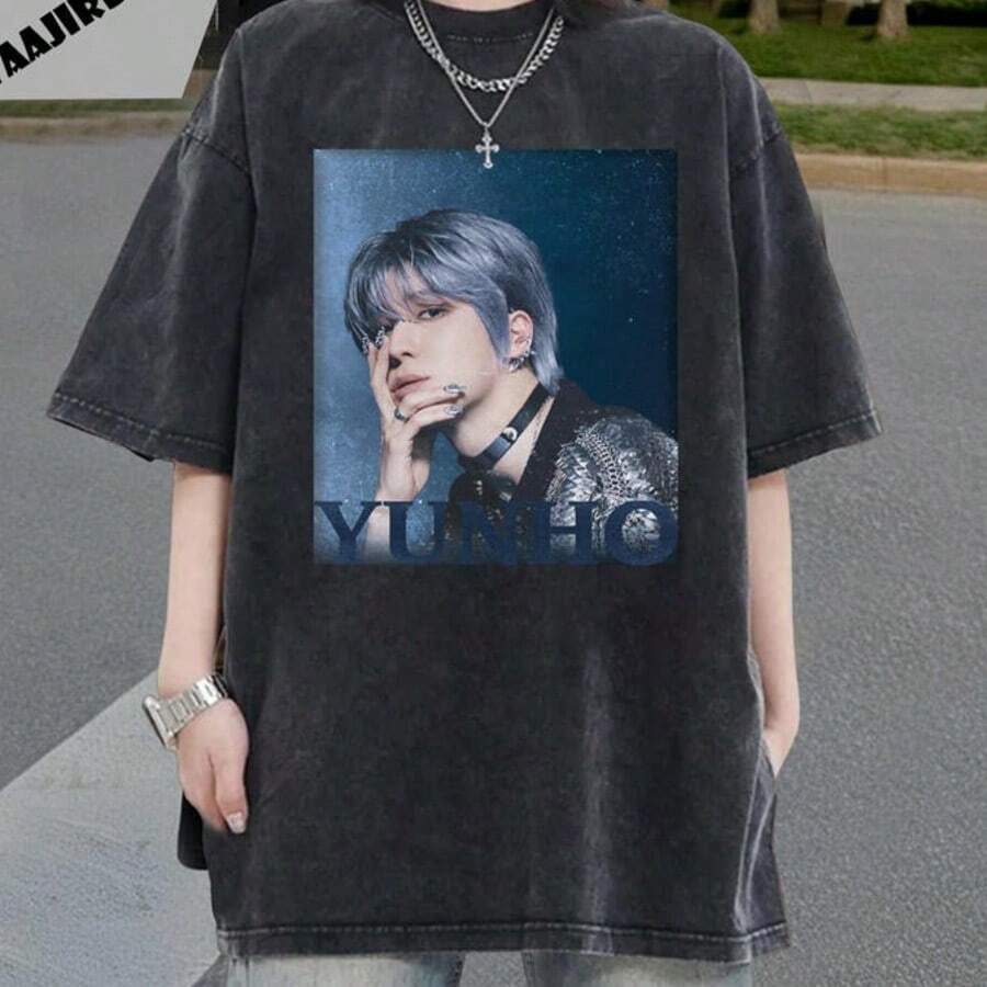 Vintage Yunho A Teez T-Shirt, Unisex Kpop Tee - 黑色 - 查看 1
