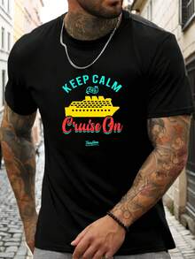 Camiseta Gráfica para Hombre: "Keep Calm and Cruise On" - Cuello Redondo Casual. Manga corta. Camiseta de algodón de verano con diseño de barco amarillo. Tamaño para adultos. Ropa casual de verano. Camiseta de corte relajado. Ajuste cómodo. Ropa Náutica - Negro - Ver 7