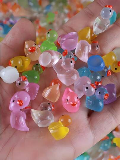 150pcs Mini Resin Ducks, Small Plastic Ducklings Wholesale, Glow-In-The-Dark Small Decorations Suitable For Doll House Decor, Garden Micro Landscape, Aquarium, Potted Plants, Small House (10 Colors)
