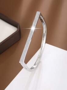 1pc Minimalist Letter D Design Cubic Zirconia Inlaid Women Bracelet - Multicolor - View 3