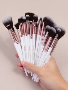 MAANGE 25支专业合成纤维化妆刷套装，包含散粉刷、腮红刷、遮瑕刷、修容刷、鼻影刷、眼影刷、眉刷、细节刷、眼线刷、高光刷、粉底刷，适用于液体、膏状和粉状化妆品，多功能且经久耐用，是女性和女孩日常化妆的理想之选，也是旅行化妆刷套装的完美伴侣。 - 彩色 - 查看 8