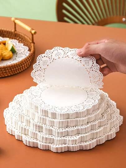 100/200/400pcs Lace Blotting Papers, Round White Napkins, Baking Papers, Liners, Disposable Lace Napkins, Baking Tools, Suitable For Crafts, Tableware Decoration, Parties, Weddings, Cakes, Desserts, Baking, Grilling, Frying, Holidays, Parties, Birthdays, Etc.