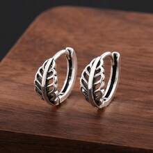 Xiaoxiangfeng Double C Pearl Earrings For Women's Light Luxury, Niche Design, High-End Temperament, Socialite Style Design, Handmade Letter Fashion, Cool, Sparkling Earrings. They Are Simple, Versatile, And Have A Fresh Fragrance - Khuyên tai hình chữ C kép - Xem 6