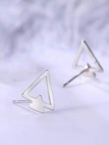 1对极简几何小三角耳钉 - 銀色 - 查看 3