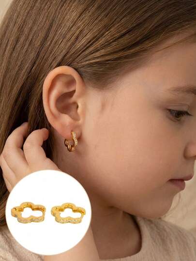 1 đôi bông tai nhỏ mạ vàng đồng hình hoa đính đá Zirconia, thích hợp làm quà tặng dự tiệc, quà lưu niệm cho gia đình và bạn bè.