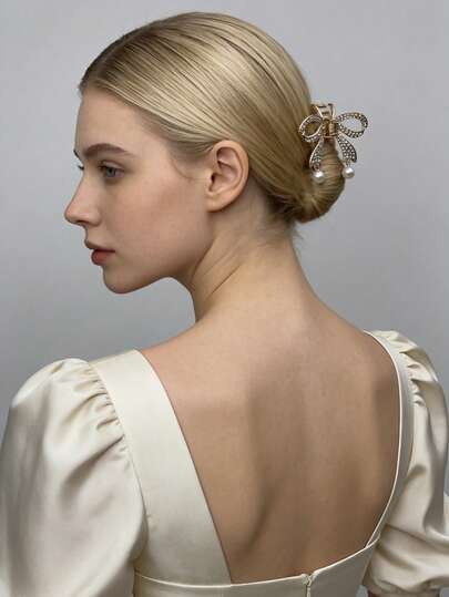 1 pièce Pince à cheveux de luxe avec nœud incrusté de strass et perles, clip pour cheveux à l'arrière de la tête pour les cheveux rebelles, outil de volume, accessoire de cheveux élégant et polyvalent antidérapant pour le trajet quotidien